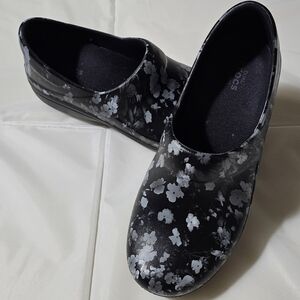 CROCS Black and White Floral Clogs